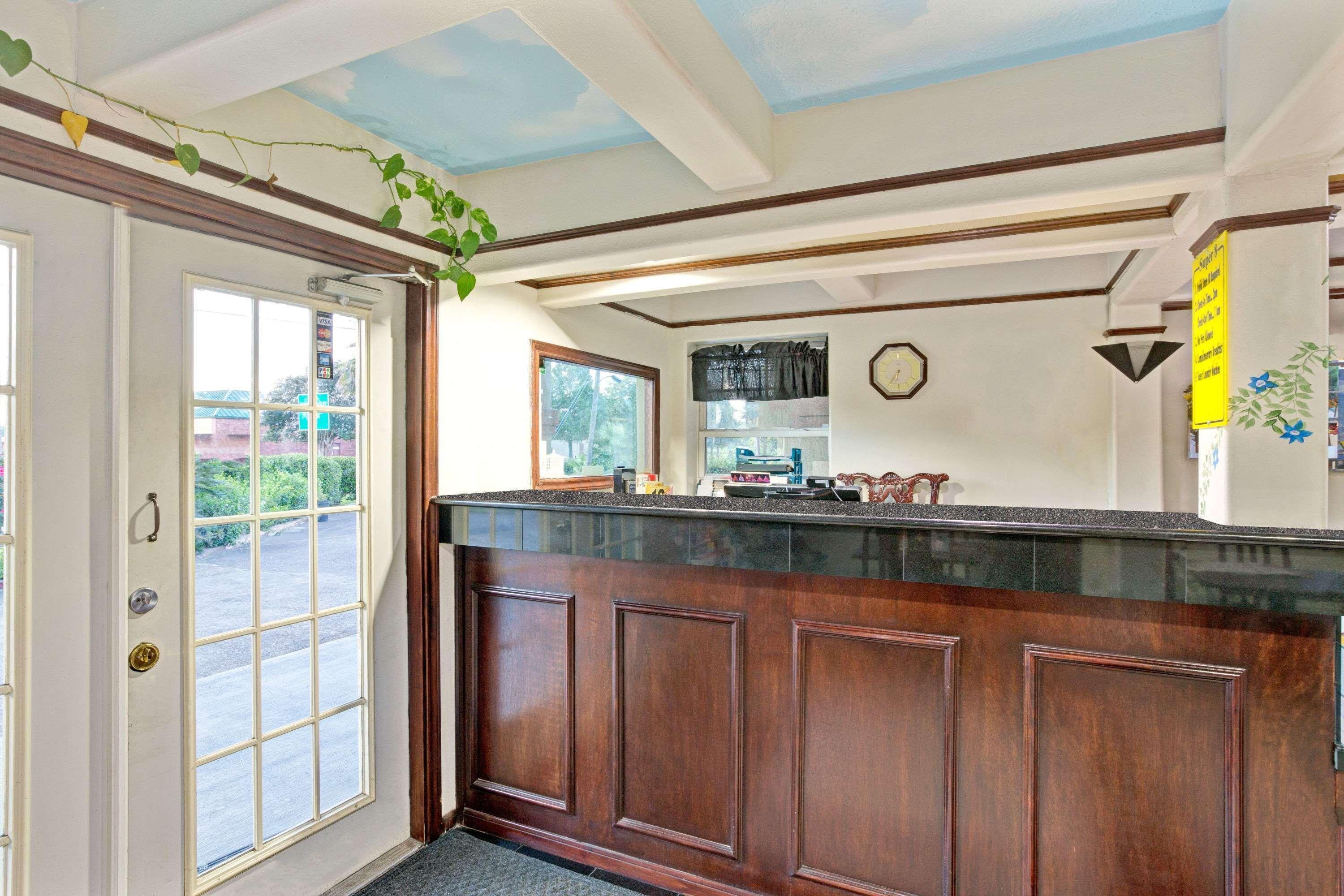 Super 8 By Wyndham La Marque Tx/Texas City Area Exterior foto