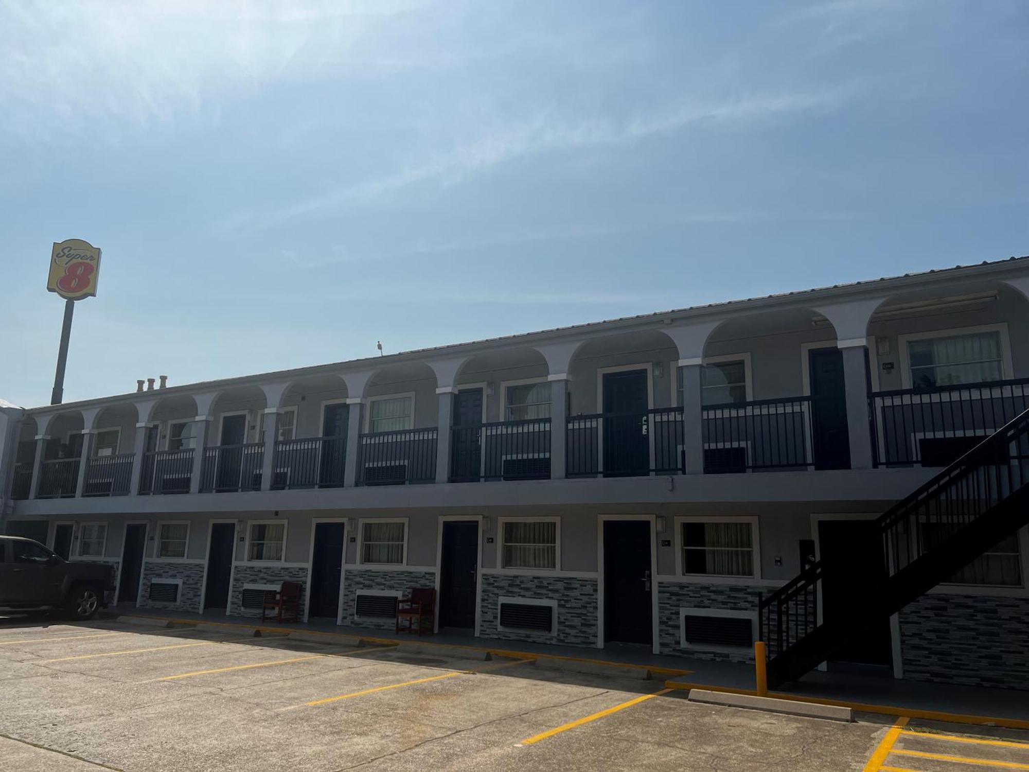Super 8 By Wyndham La Marque Tx/Texas City Area Exterior foto